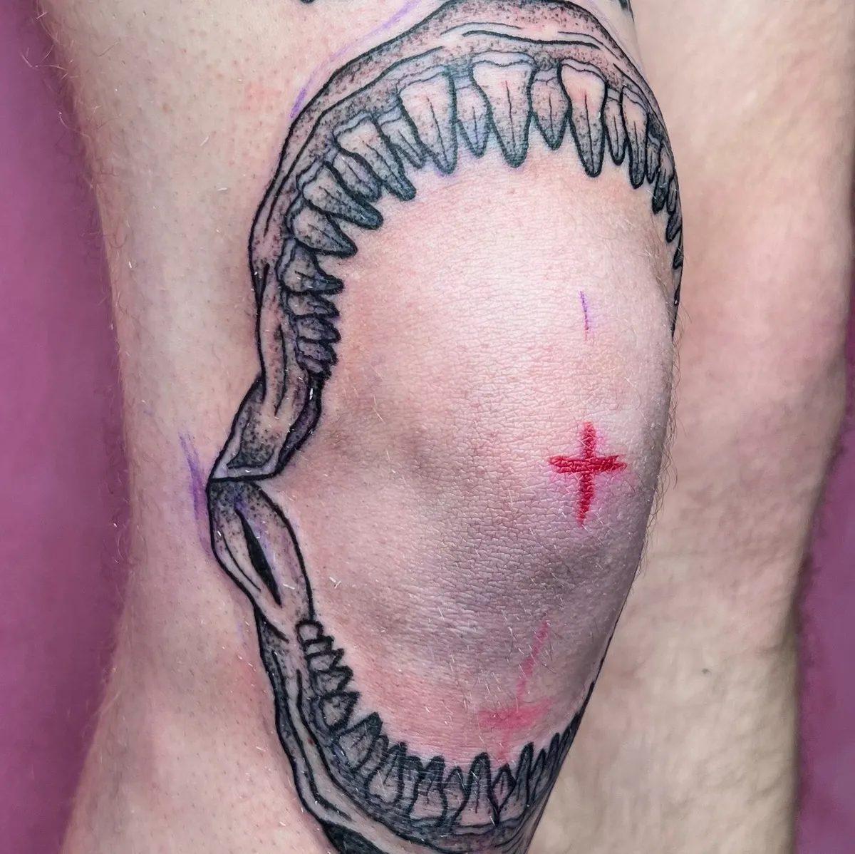 candy_ragequit_tattoo_zürich_002.webp - Image of Candy, Artist at Ragequit Tattoo Piercing Zurich