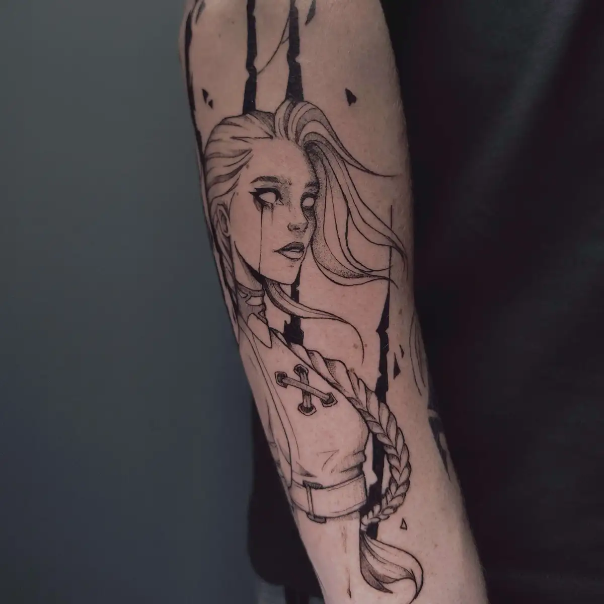 eileen_ragequit_tattoo_zürich_018.webp - Image of Eileen, Artist at Ragequit Tattoo Piercing Zurich