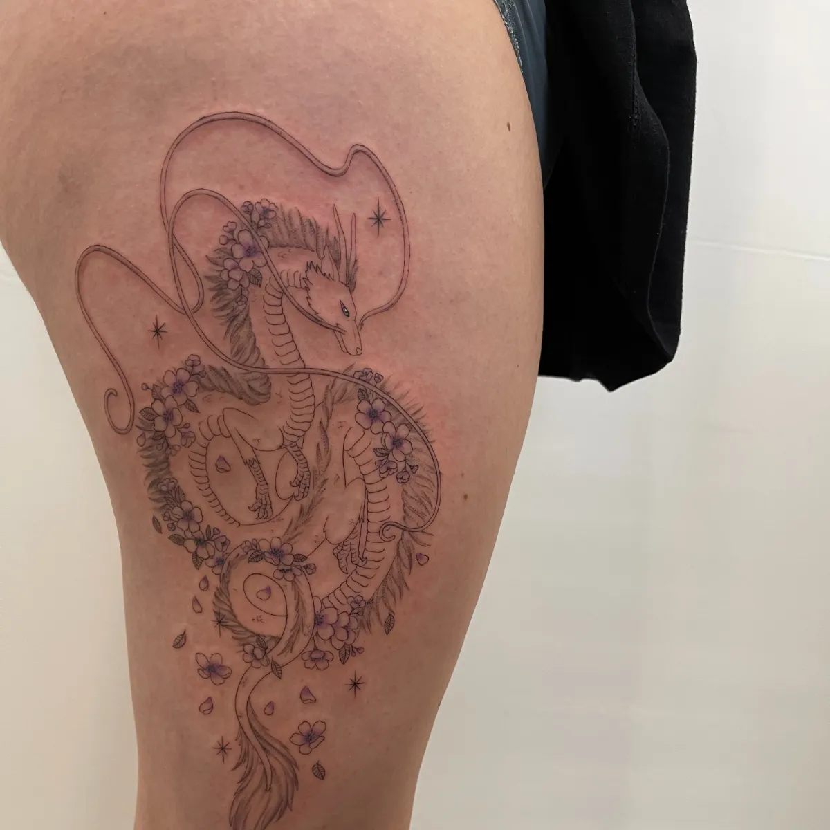 vany_ragequit_tattoo_zürich_011.webp - Image of Vany, Artist at Ragequit Tattoo Piercing Zurich